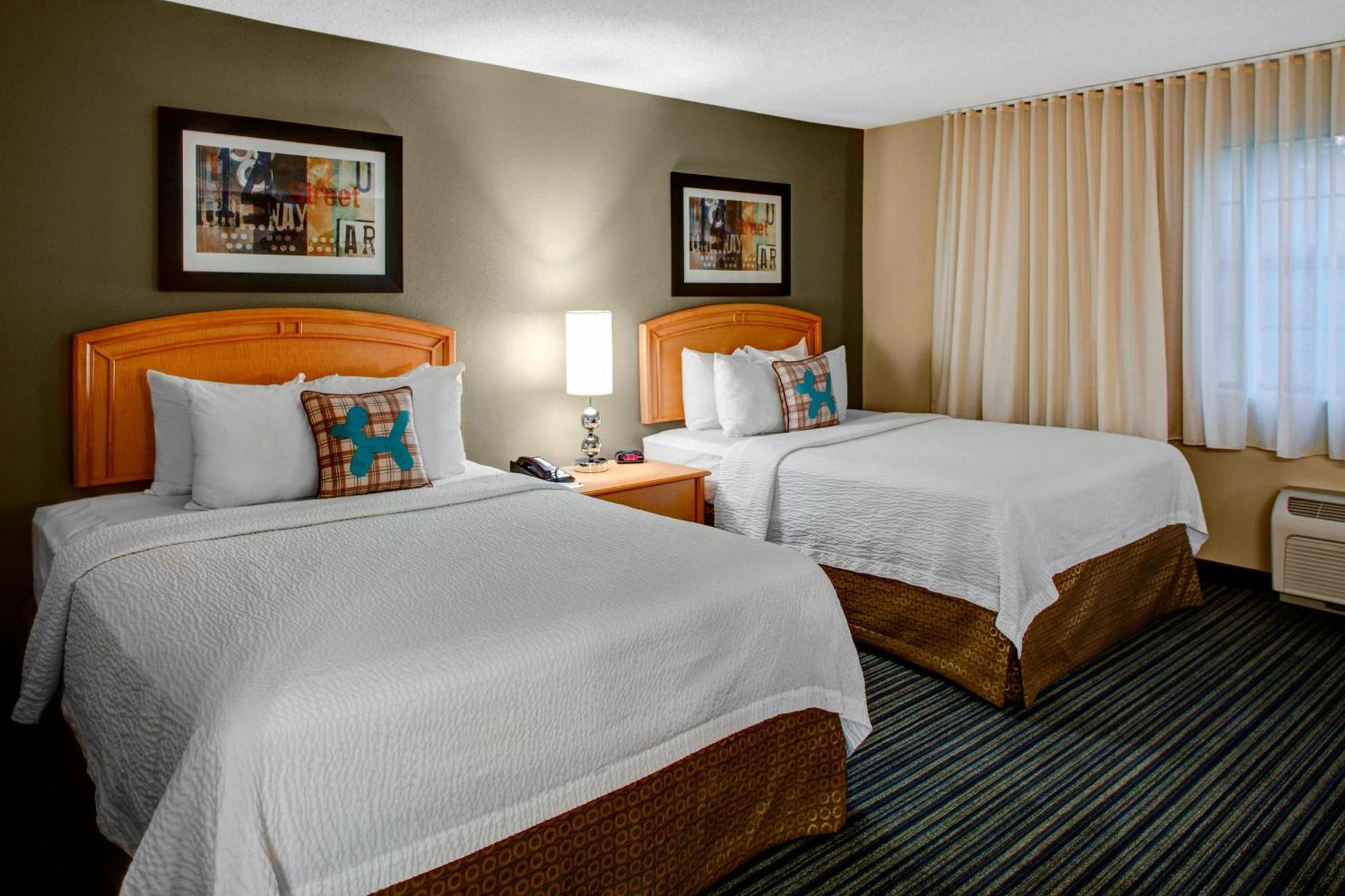 ทาวน์เพลซ สวีท แอตแลนตา บัคเฮด Hotel ภายนอก รูปภาพ